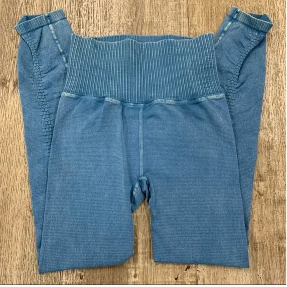 Free People Good Karma Legging NWOT - Picture 2 of 7